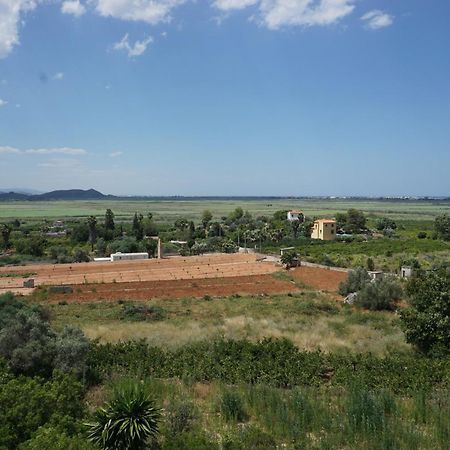 Iris Villa Pego Luaran gambar